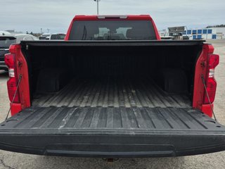 2023 Chevrolet Silverado 1500 in Montreal, Quebec - 3 - w320h240px