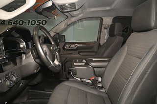 Chevrolet Silverado 1500  2023 à Montréal, Québec - 7 - w320h240px