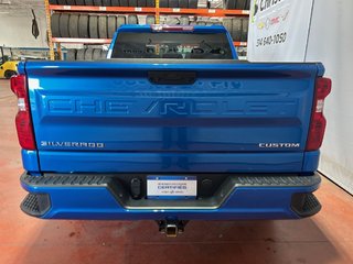 2023 Chevrolet Silverado 1500 in Montreal, Quebec - 13 - w320h240px