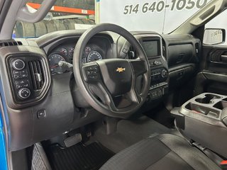 2023 Chevrolet Silverado 1500 in Montreal, Quebec - 5 - w320h240px