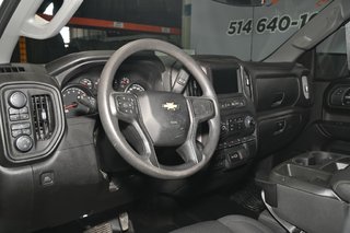 Chevrolet Silverado 1500  2024 à Montréal, Québec - 3 - w320h240px