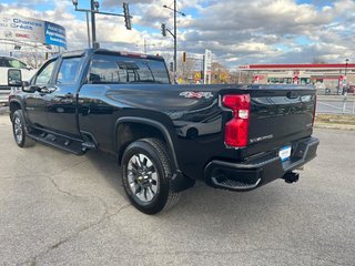 Chevrolet Silverado 2500  2022 à Montréal, Québec - 10 - w320h240px