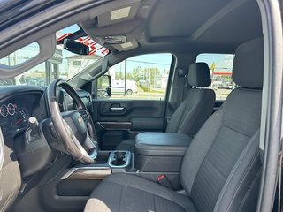 Chevrolet Silverado 2500  2023 à Montréal, Québec - 11 - w320h240px