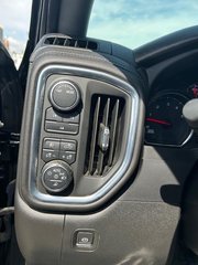 Chevrolet Silverado 2500  2023 à Montréal, Québec - 12 - w320h240px