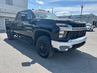Chevrolet Silverado 2500  2023 à Montréal, Québec - 3 - w320h240px