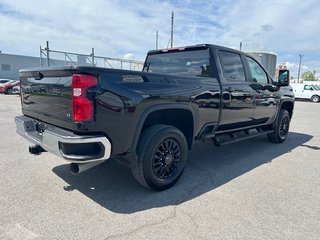 Chevrolet Silverado 2500  2023 à Montréal, Québec - 4 - w320h240px