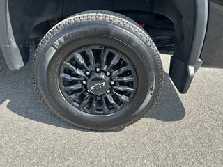 Chevrolet Silverado 2500  2023 à Montréal, Québec - 7 - w320h240px