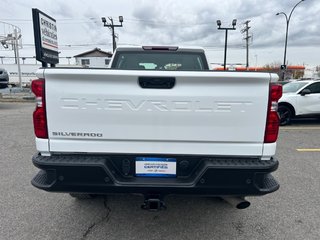 Chevrolet Silverado 2500  2024 à Montréal, Québec - 6 - w320h240px