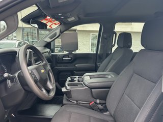 Chevrolet Silverado 2500  2024 à Montréal, Québec - 9 - w320h240px