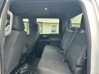 Chevrolet Silverado 2500  2024 à Montréal, Québec - 13 - w320h240px