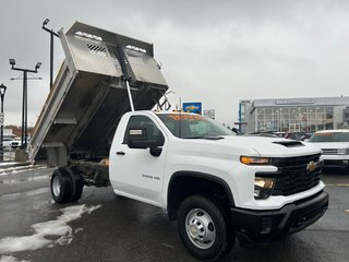 Chevrolet Silverado 3500  2024 à Montréal, Québec - 3 - w320h240px