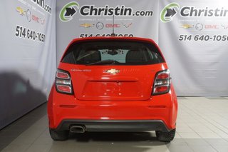 Chevrolet Sonic  2017 à Montréal, Québec - 13 - w320h240px
