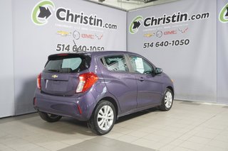 Chevrolet Spark  2017 à Montréal, Québec - 4 - w320h240px