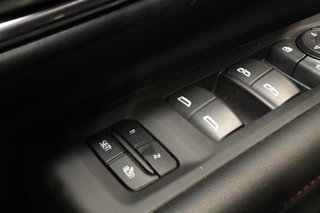 Chevrolet Tahoe  2023 à Montréal, Québec - 18 - w320h240px