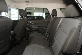 Chevrolet Traverse  2021 à Montréal, Québec - 7 - w320h240px