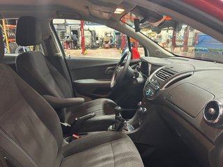Chevrolet Trax  2014 à Montréal, Québec - 14 - w320h240px