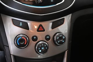 2016 Chevrolet Trax in Montreal, Quebec - 9 - w320h240px
