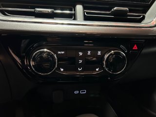 Chevrolet TRAX  2025 à Montréal, Québec - 15 - w320h240px