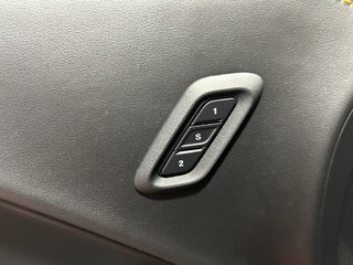 2023 Dodge Challenger in Montreal, Quebec - 11 - w320h240px