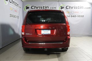 2017 Dodge Grand Caravan in Montreal, Quebec - 3 - w320h240px