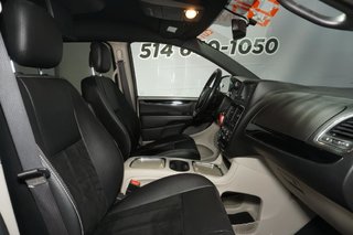 2017 Dodge Grand Caravan in Montreal, Quebec - 18 - w320h240px