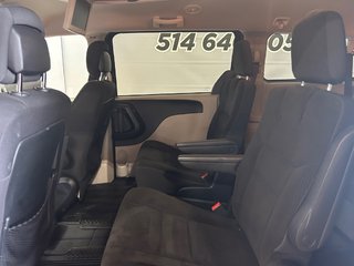 2017 Dodge Grand Caravan in Montreal, Quebec - 9 - w320h240px