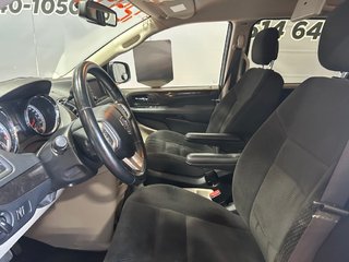 2017 Dodge Grand Caravan in Montreal, Quebec - 8 - w320h240px