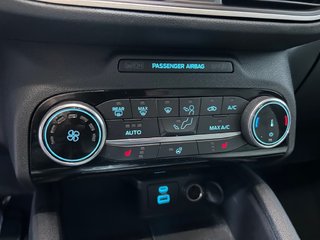 Ford Escape  2022 à Montréal, Québec - 8 - w320h240px