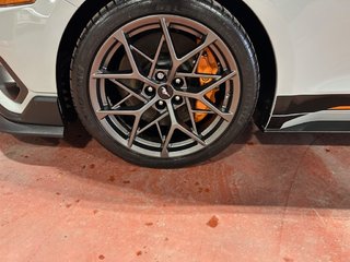 Ford MUSTANG  2023 à Montréal, Québec - 4 - w320h240px