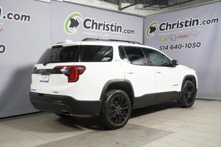 GMC Acadia  2023 à Montréal, Québec - 5 - w320h240px