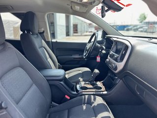 2021 GMC Canyon in Montreal, Quebec - 12 - w320h240px