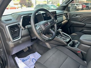 2023 GMC Canyon in Montreal, Quebec - 11 - w320h240px