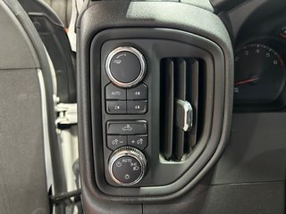 GMC SIERRA 1500  2022 à Montréal, Québec - 7 - w320h240px