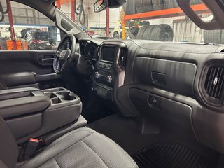 GMC SIERRA 1500  2022 à Montréal, Québec - 13 - w320h240px