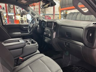 2023 GMC SIERRA 1500 in Montreal, Quebec - 12 - w320h240px