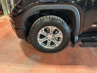 2023 GMC SIERRA 1500 in Montreal, Quebec - 3 - w320h240px