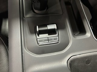 GMC SIERRA 1500  2023 à Montréal, Québec - 13 - w320h240px