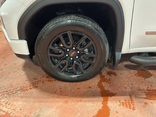 GMC SIERRA 1500  2023 à Montréal, Québec - 2 - w320h240px