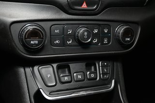 GMC Terrain  2020 à Montréal, Québec - 6 - w320h240px
