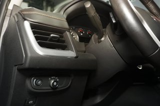 2021 GMC Terrain in Montreal, Quebec - 13 - w320h240px