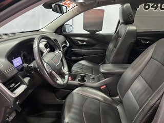 GMC TERRAIN  2022 à Montréal, Québec - 11 - w320h240px