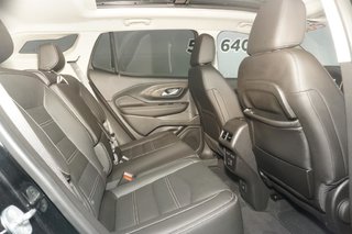 2023 GMC Terrain in Montreal, Quebec - 11 - w320h240px