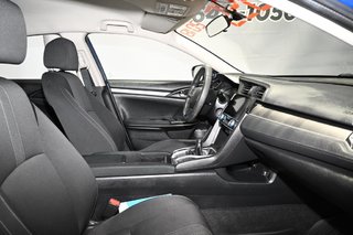 2018 Honda Civic Sedan in Montreal, Quebec - 14 - w320h240px