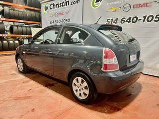 2011 Hyundai ACCENT in Montreal, Quebec - 5 - w320h240px