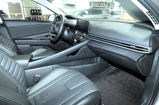 2023 Hyundai Elantra in Montreal, Quebec - 12 - w320h240px