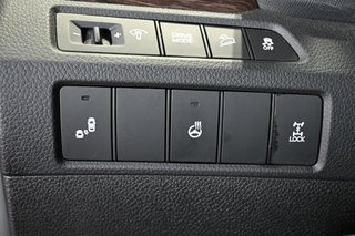 Hyundai Santa Fe  2018 à Montréal, Québec - 12 - w320h240px