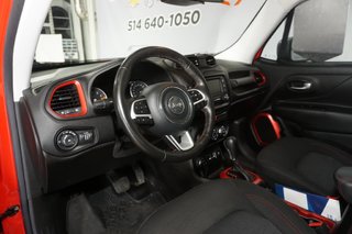 Jeep Renegade  2015 à Montréal, Québec - 6 - w320h240px