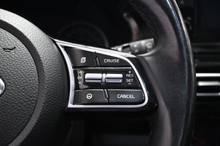 Kia Seltos  2021 à Montréal, Québec - 12 - w320h240px