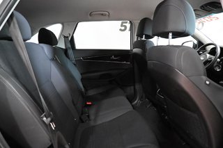 Kia Sorento  2017 à Montréal, Québec - 9 - w320h240px