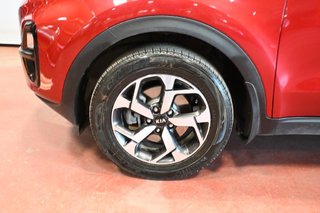 Kia Sportage  2021 à Montréal, Québec - 4 - w320h240px